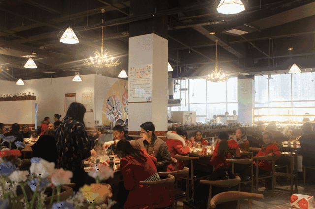 瘦不了!自助火锅+干锅烧烤随便吃!钻石城这家火锅店太疯狂,快