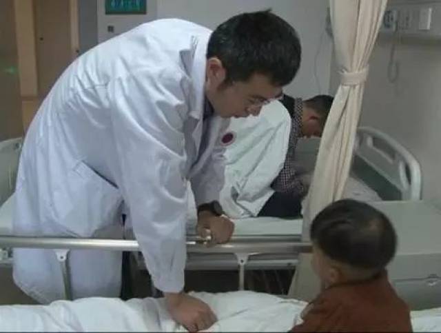 5岁男孩"歪脖子"看人?祸首竟然是