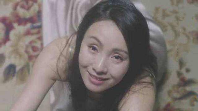 只因父亲想当国丈,导致婉容悲惨一生,不仅守活