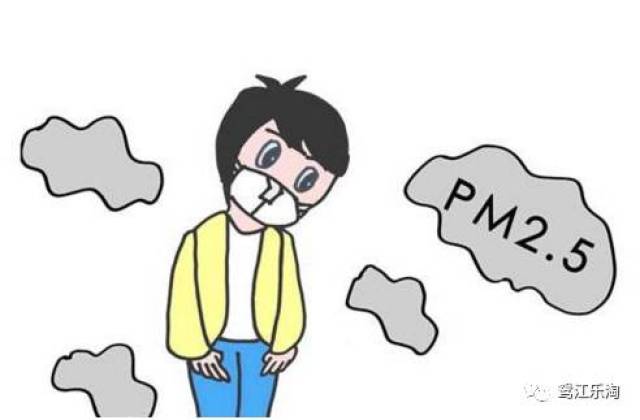 武汉男子轻信【养生微信】咳嗽能清肺防霾,主动咳嗽一