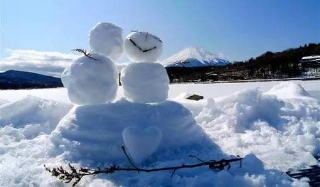 【12月20日·南方の雪】(实景图)再冷的天,也挡不住南方人看雪的热情!