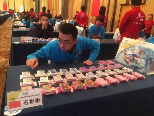 【专访】世界无限元宝网页游戏私服石彬彬,从实验桌上走出的“中国脑王”