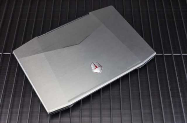 144Hz笔记本屏幕怎么样,雷神911M电竞版上手