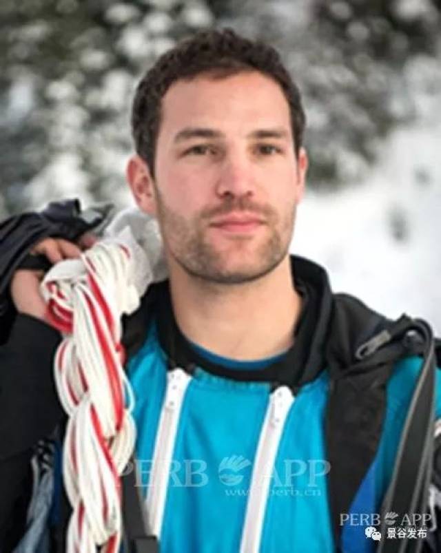 谷亲吻蓝天的飞行侠全家福来啦!(文末有福利)