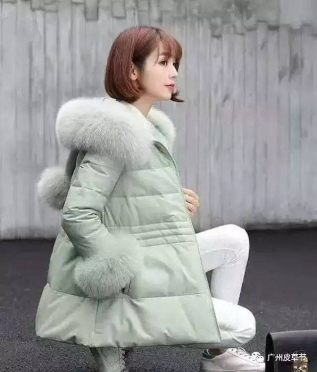 冷空气来袭，明天最低6°C！赶紧来东方宾馆2楼皮草节选购衣服啦！