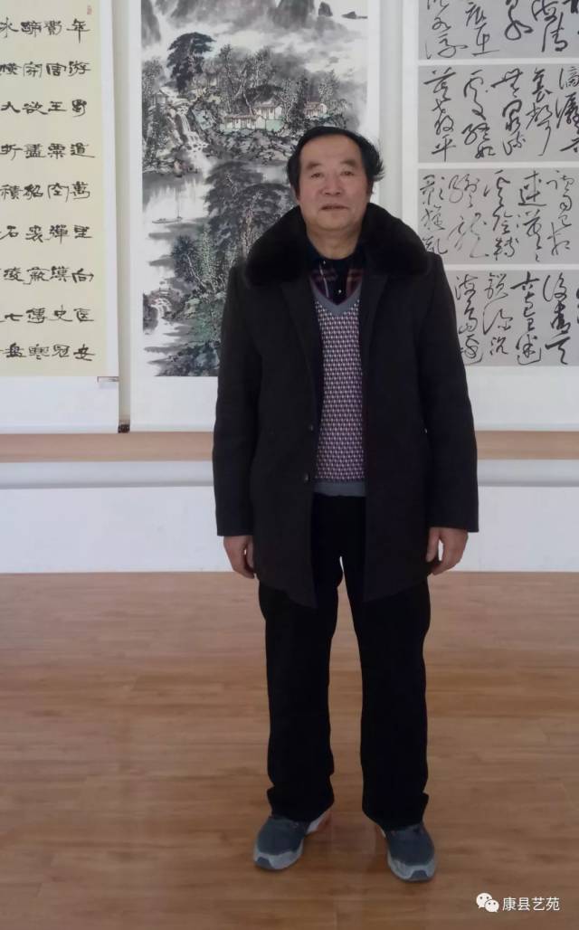 翟德荣,男,1958年9月出生于武都马街,现为甘肃省书法家协会会员,陇南