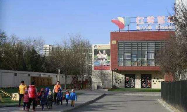 中华金融门户网偏偏有人用阴毒的心毁掉这悉数