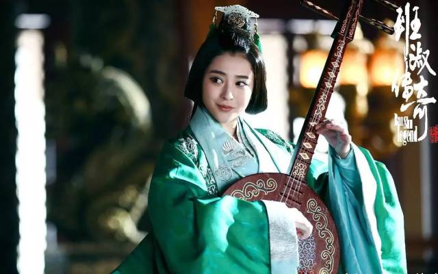 潜规则艳照整容！古装剧艳压唐嫣！李心艾走红路