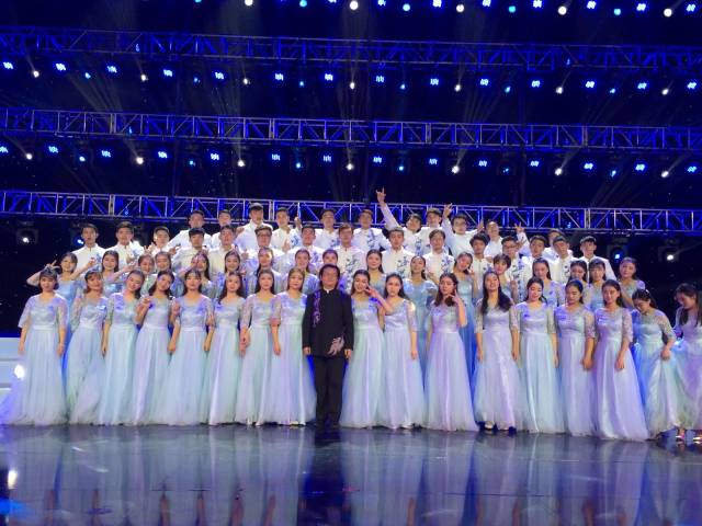 再登央视舞台!西华大学"飙之梦"合唱团赴北京参加春节