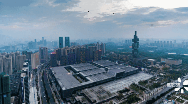 太美了!女孩笔绘27个贵阳地标建筑 你能认出几个
