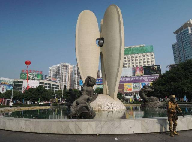 湛江雷州古城樟树湾~温泉水上乐园!豪住一晚中国唯一鼓文化主题酒店