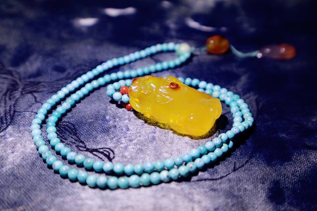 做工好的蜜蜡越有收藏价值