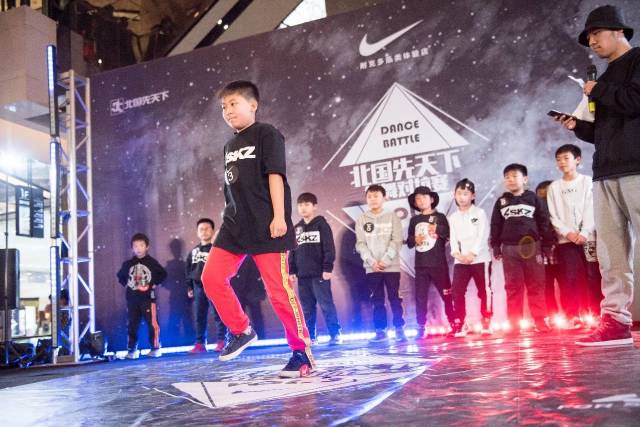 【forskillz舞艺街舞】nike第三届先天下街舞对抗赛海量大图等你来收