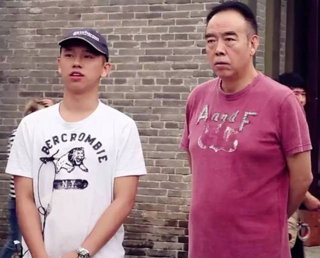 陈雨昂与父亲陈凯歌在《妖猫传》剧组