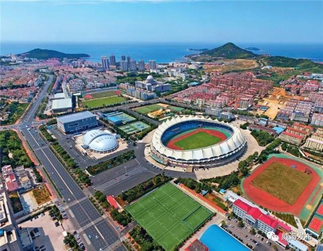 史上最美威海城市高中震撼来袭!性德纳兰画册图片