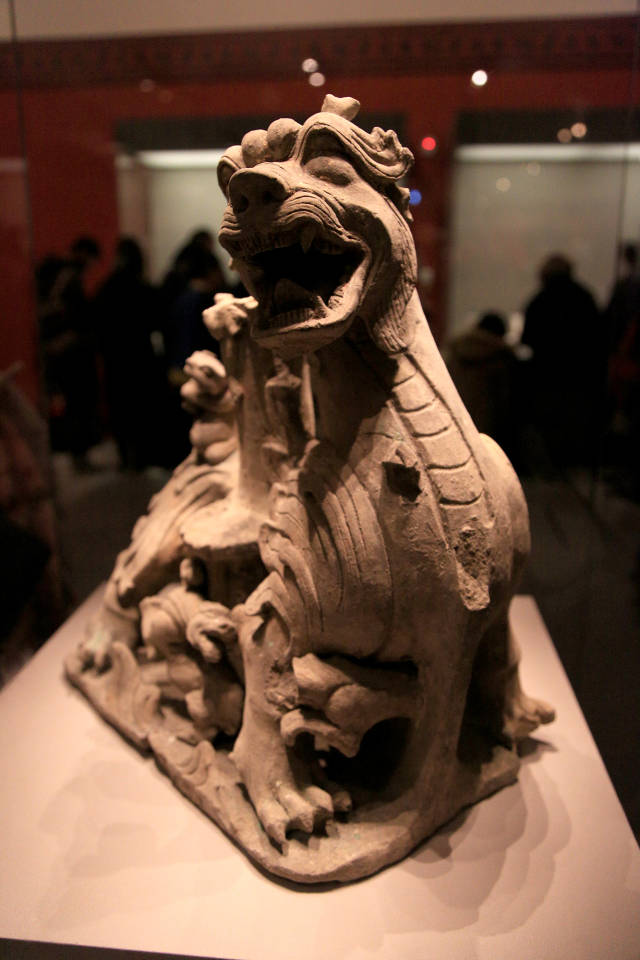 丝路交通的发展,促使秦汉时期中国与周边及西方国家的文化交流