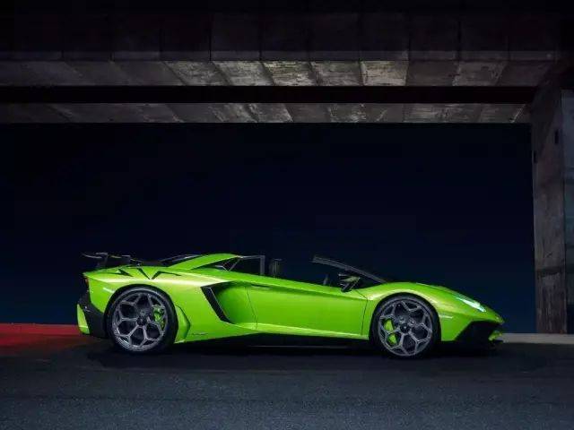 绿牛novitec torado兰博基尼aventador sv roadster