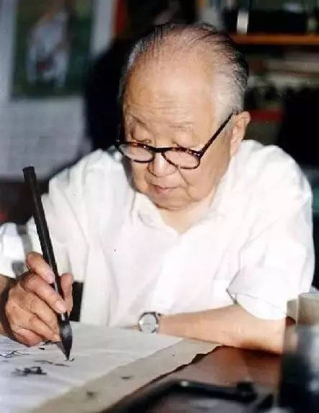 从启功先生谈书法执笔看历代名家执笔的优缺点