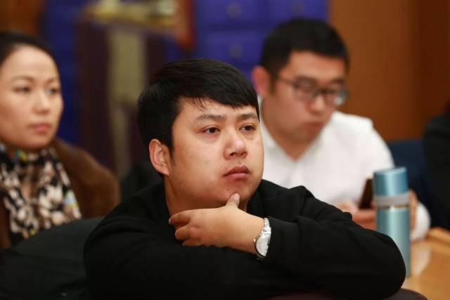 无论是肆拾玖坊总裁——麻辣大侠麻劲松带来的精彩演讲 还是销售团队