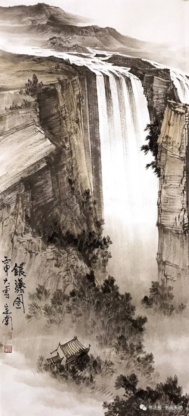 国画泰山三义柏 沧桑入画松柏抒情 赏胡定南的古木与山水画 □桂尧