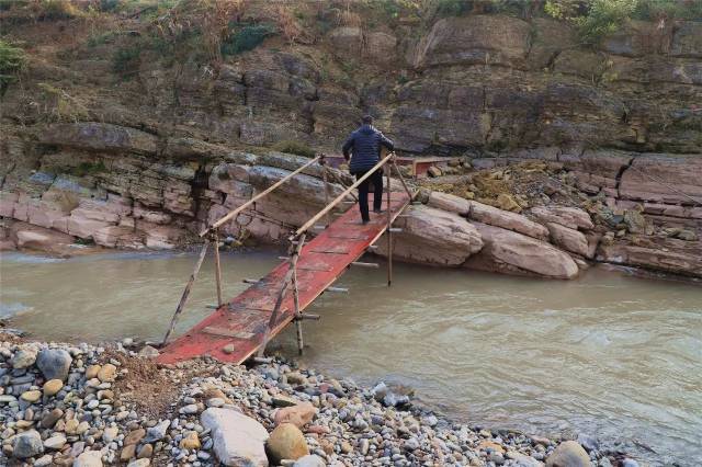 终于开建了1000年前就应修建的过河桥