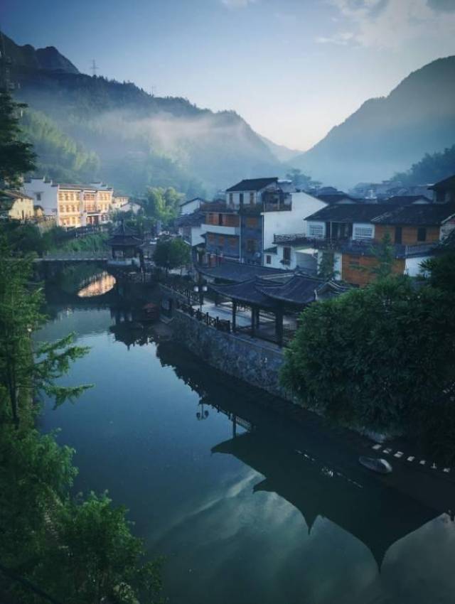 在月山村歇过一夜,等天明了,就去往大济进士村,感受一下还残留到如今