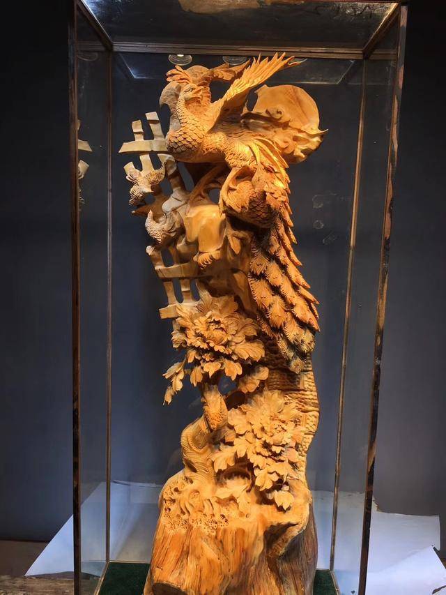 崖柏根雕摆件,慢工出细活,最终显现出来的作品是这样的