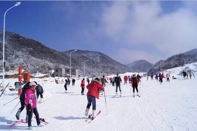 大围山滑雪场依