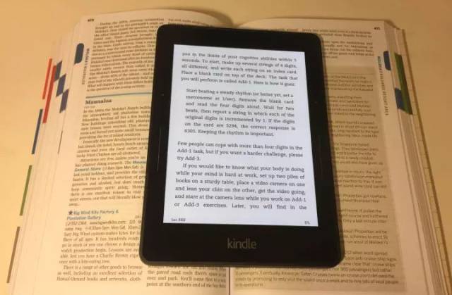 获选朗读者将有一定的稿酬, 并有机会赢得惊喜朗读好礼 --kindle一部
