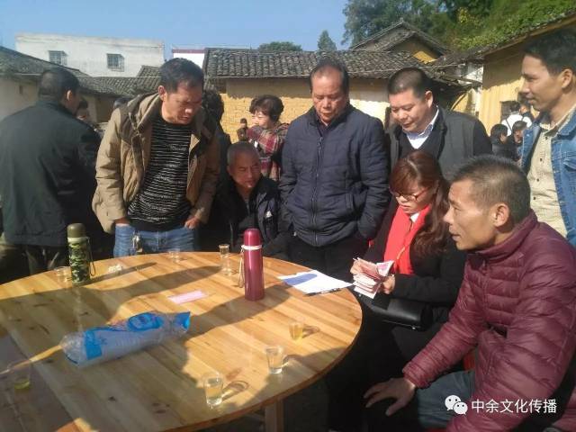 广东韶关市新丰县马头镇上弯村新安五郎公祠重光庆典