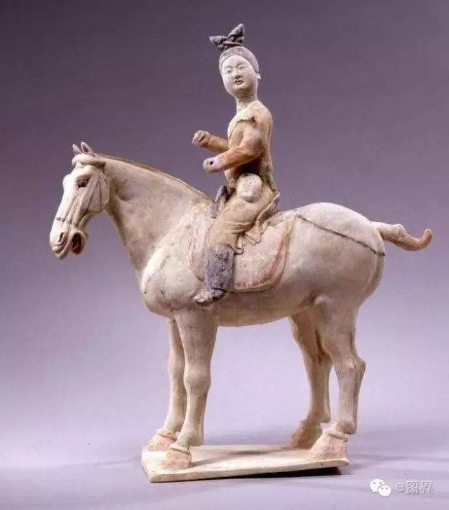 骑马的女人,从古代到现代