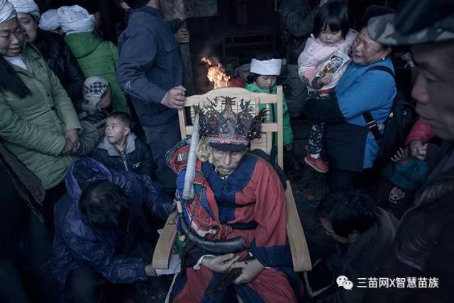 湘西|巴代升天之神秘仪式,经典现场拍摄给你看