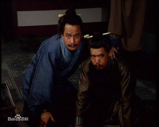 傅士仁,糜芳,是关羽麾下的部将,关羽镇守荆州时,麋芳任南郡太守屯江陵