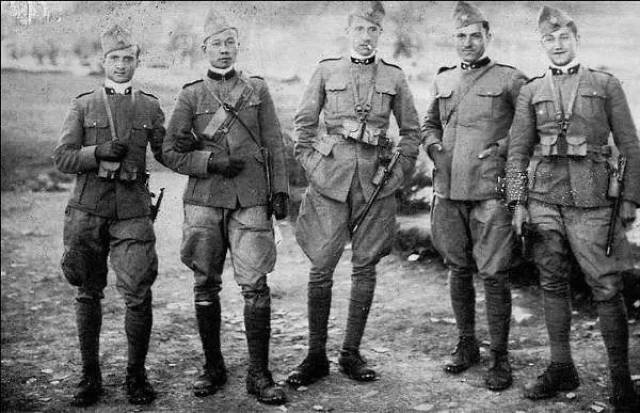 意大利贵族爱上中国留学生,从被抛弃到当间谍