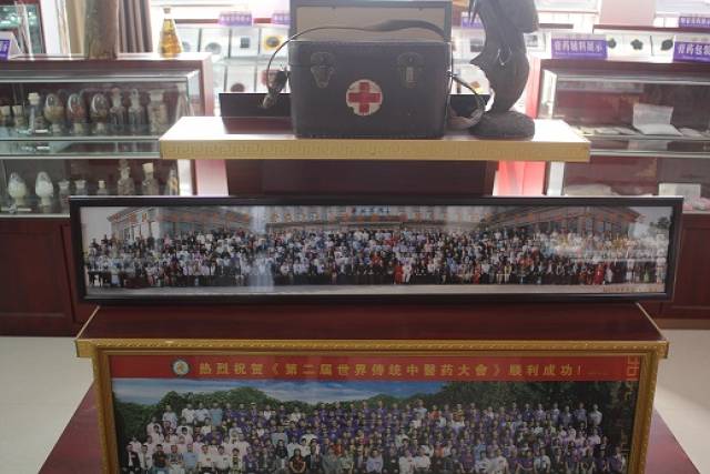 探访百年非物质文化遗产--地升龙筋骨贴的传承