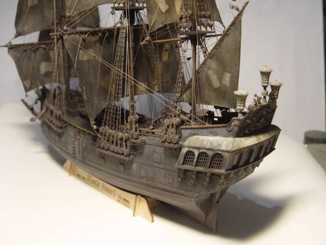 3d建模,激光雕刻……这位"全能先生"复制出《加勒比海盗》的黑珍珠号!
