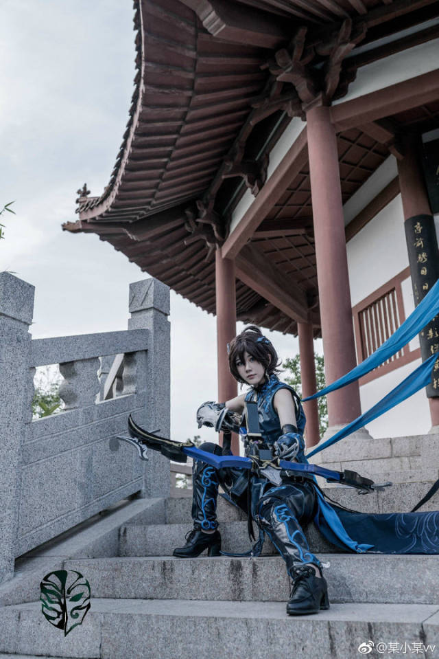 剑网三cosplay 定国炮太