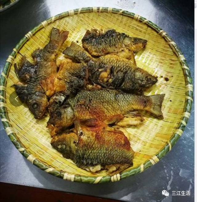 吃货们,以前去的只能叫饭堂,终于发现三江有了一家.