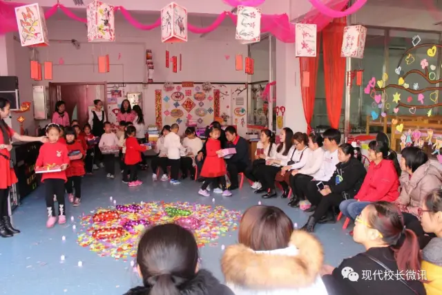 寿阳县滨河幼儿园大班举办满满新年意 