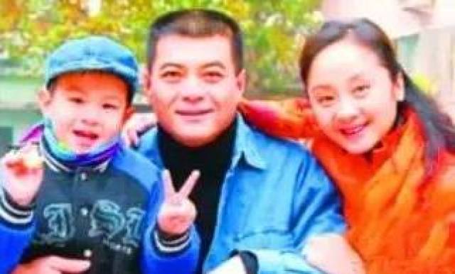 秦海璐发疯吓坏观众!整容嫁2婚男被宠上天的她,竟让继子恨到现在.