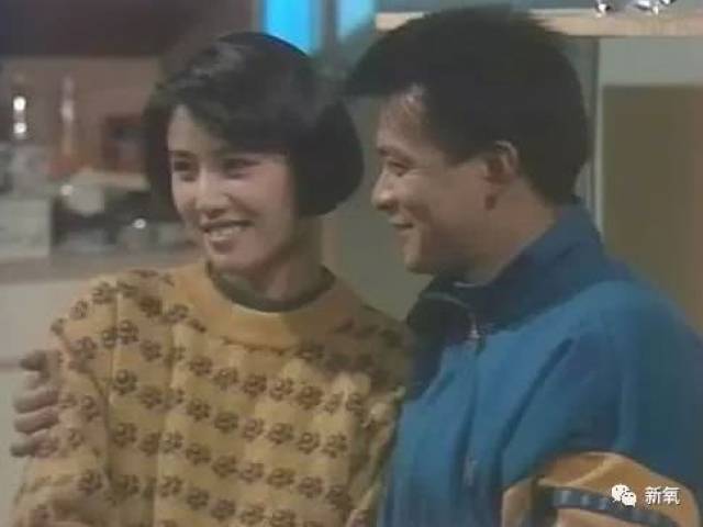 秒杀高圆圆的最美周芷若为一个男人不婚不育的她在51岁美成了少女