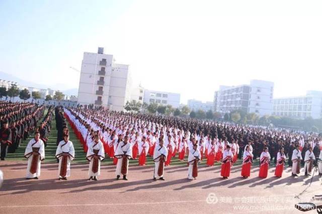 会理县民族中学(实验中学)做了件全县人民都说"好"的事