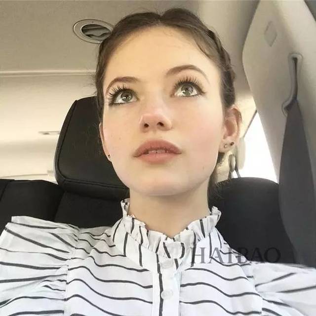 玛肯姬·佛依 (mackenzie foy)