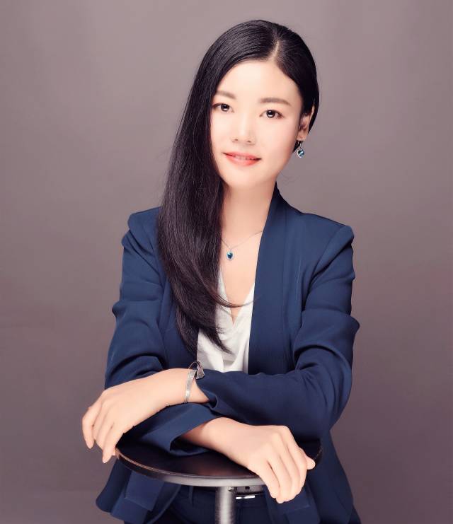 张婧 "嗅联网"创始人
