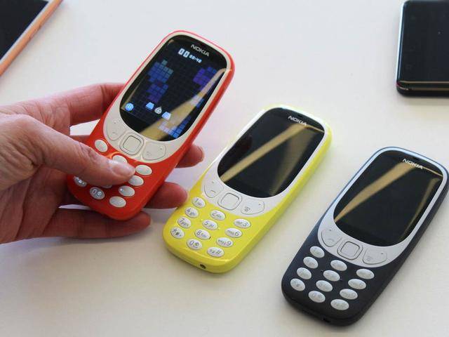 作为复刻版的 nokia 3310 初登场时,只支持 2g 网络,及后 nokia 为