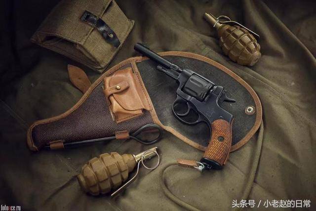 传统钢木枪械无穷魅力 二战苏军使用的单兵武器