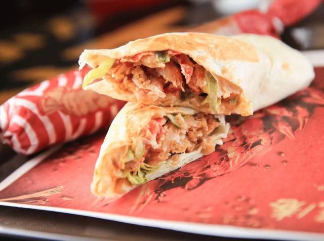 疯啦!连云港肯德基竟卖小龙虾?!十三香口味,限