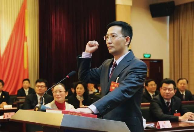 巴中市监察委员会领导班子组建完毕!贾璋炜当选市监察委员会主任