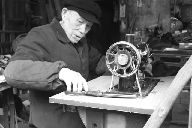 寿衣裁缝的灵异经历:尸体自己跑回当初