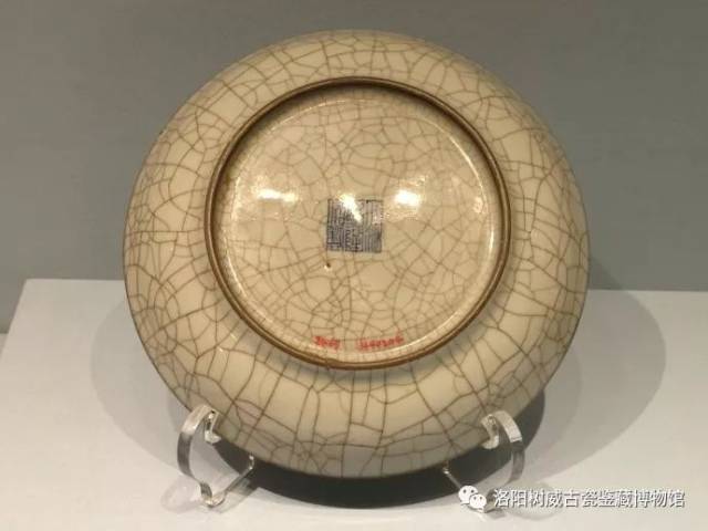 有人说后朝仿宋代哥窑瓷器能以假乱真,是真的吗?